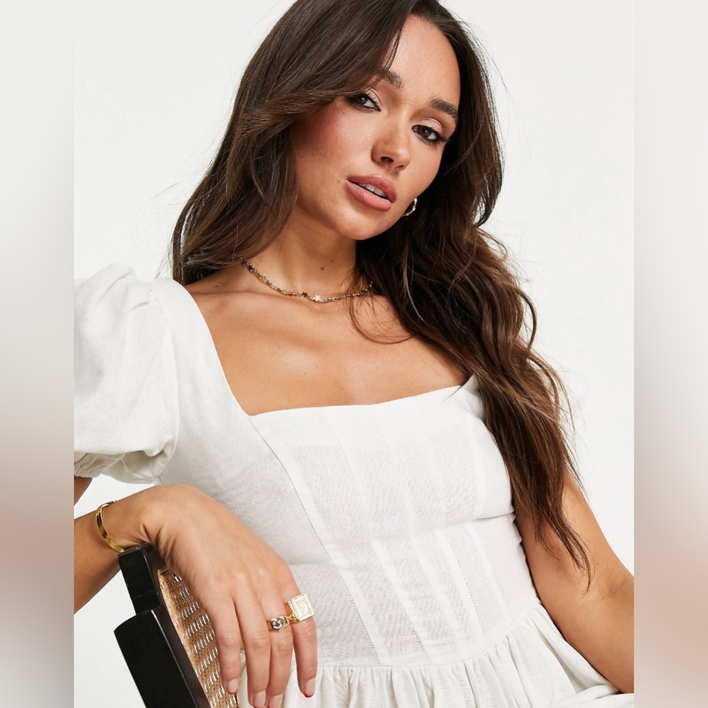 ASOS DESIGN corset linen mini skater dress with puff sleeve in white - Picture 2 of 5